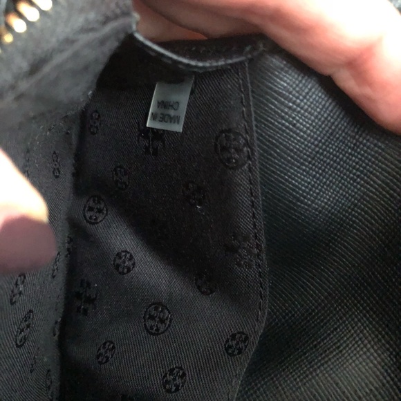 Tory Burch Robinson Envelope Wristlet Wallet - Picture 4 of 4